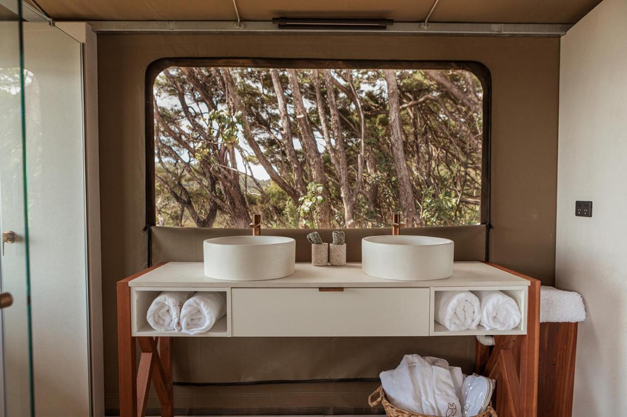 ホテル Drift Off Grid Luxury Eco Glamping Tarakohe エクステリア 写真